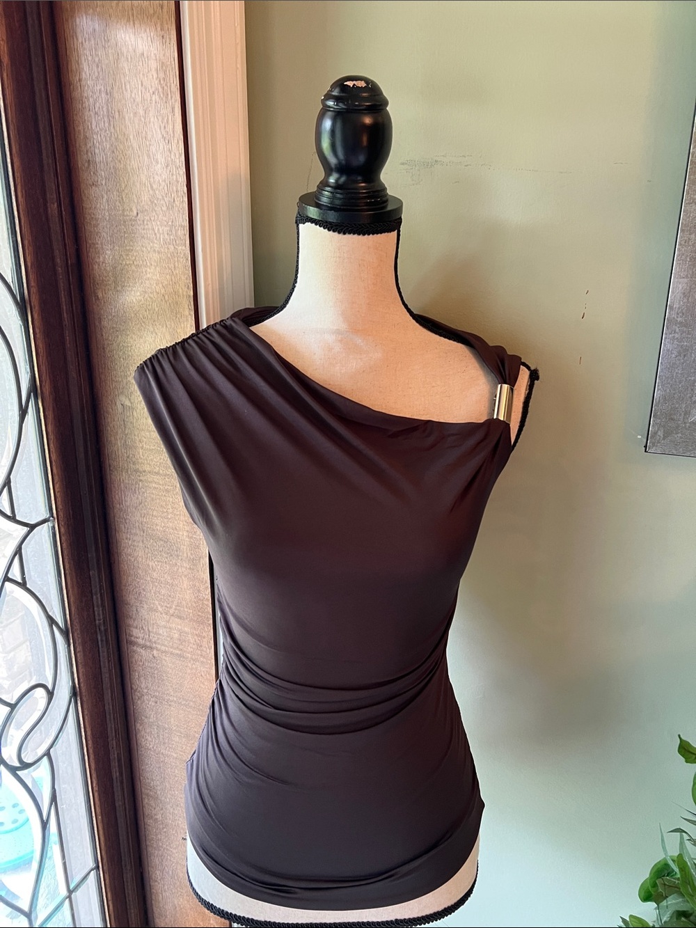 Sleek One-Shoulder Brown Top with Draped Detail
